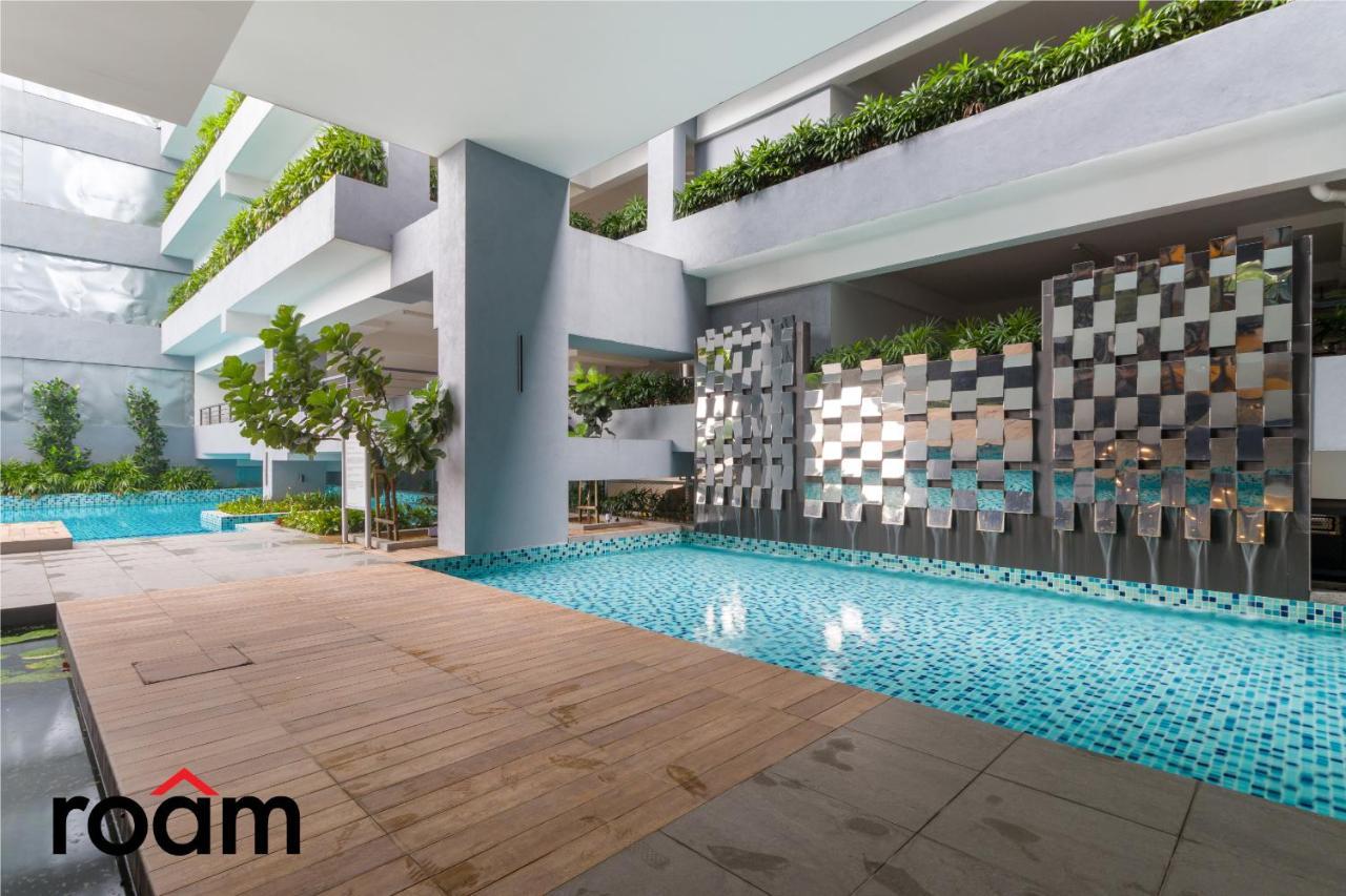 Pangsapuri Neu Residence, Embassy Row